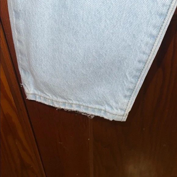 Levi's Women’s 501 Skinny Light Denim Jeans - Picture 8 of 13